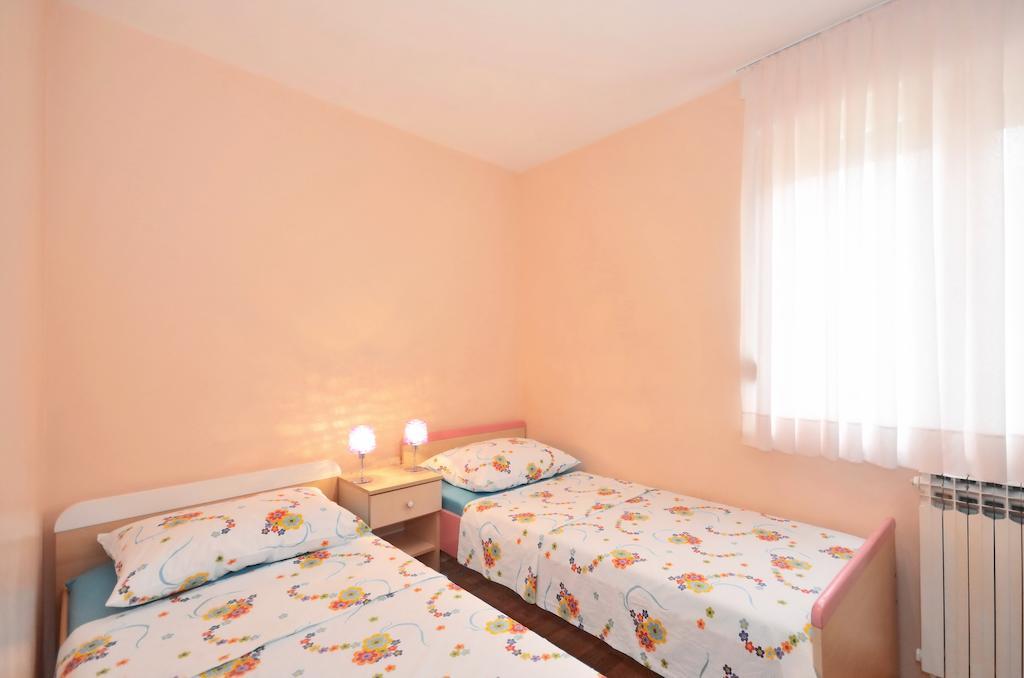 Apartment Good Choice Split Bilik gambar